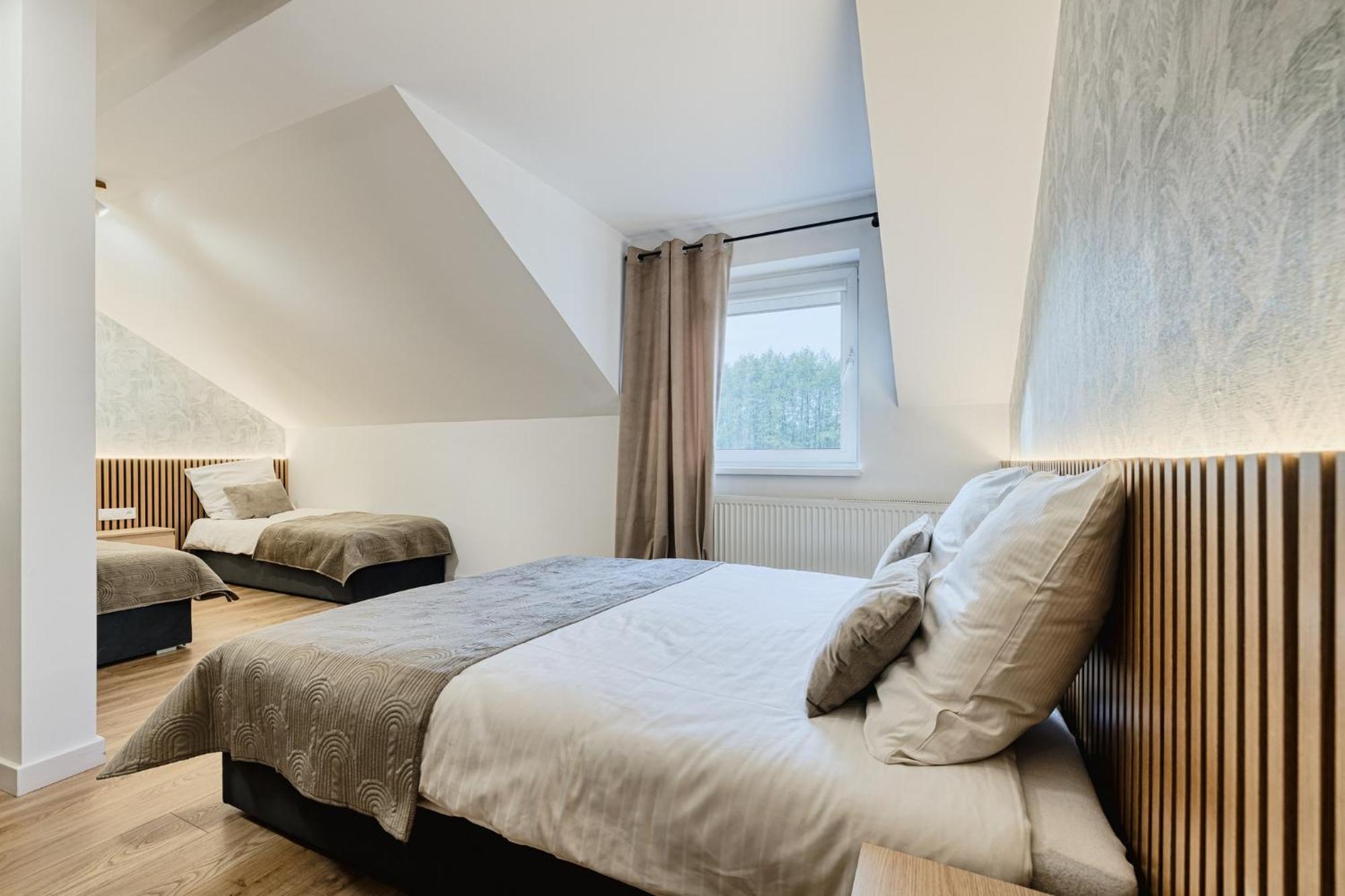 Bed and Breakfast Gosciniec Zacisze I Blisko A2 Dabie-Uniejow I Restauracja Экстерьер фото