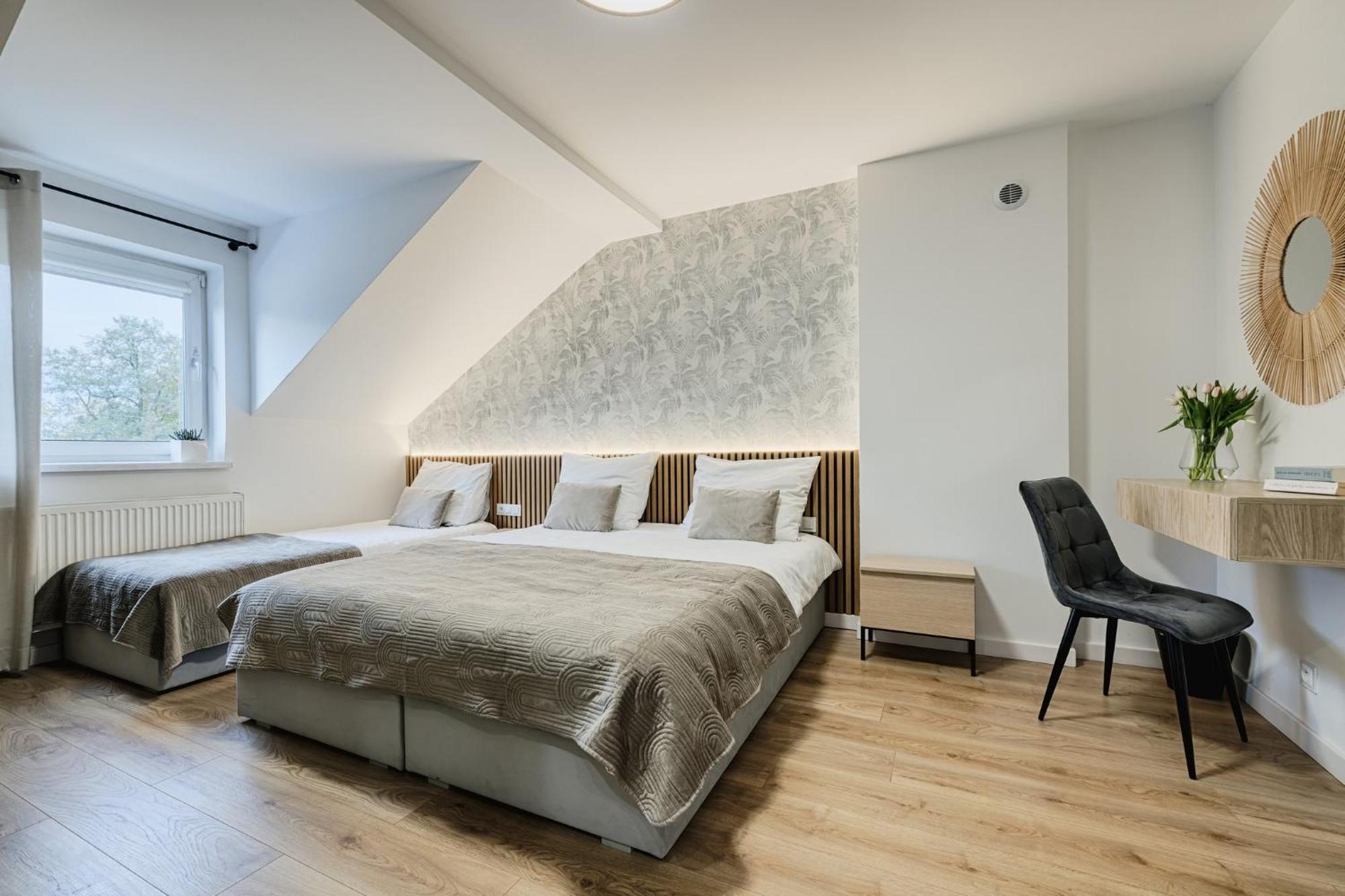 Bed and Breakfast Gosciniec Zacisze I Blisko A2 Dabie-Uniejow I Restauracja Экстерьер фото